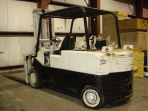 30,000lbs. Cat T-300