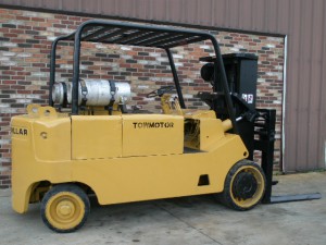 20,000lbs. Cat T200 Forklift 5