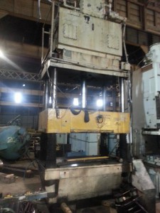 200 Ton Bentler Hydraulic Press For Sale