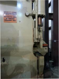 Clearing Niagara Flange Bed Press Brake pic 3